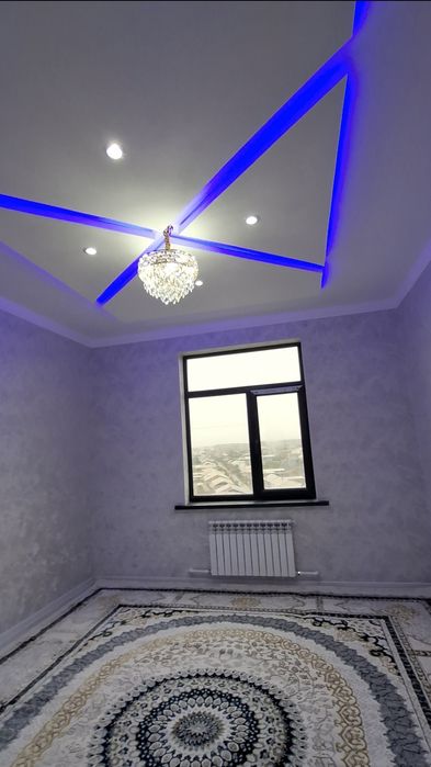 Termez avtosalon roʻparasida yevrorimont 2 xonali 67 kv dom