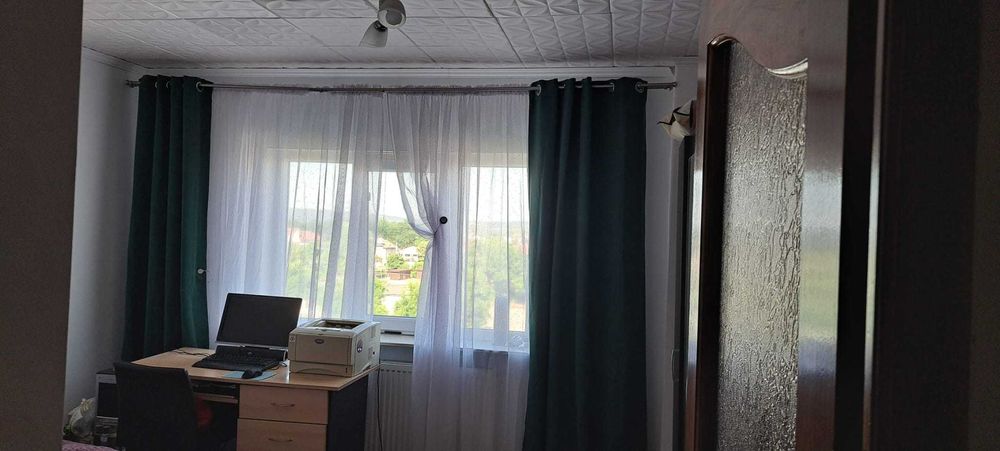 Vand apartament 3 camere