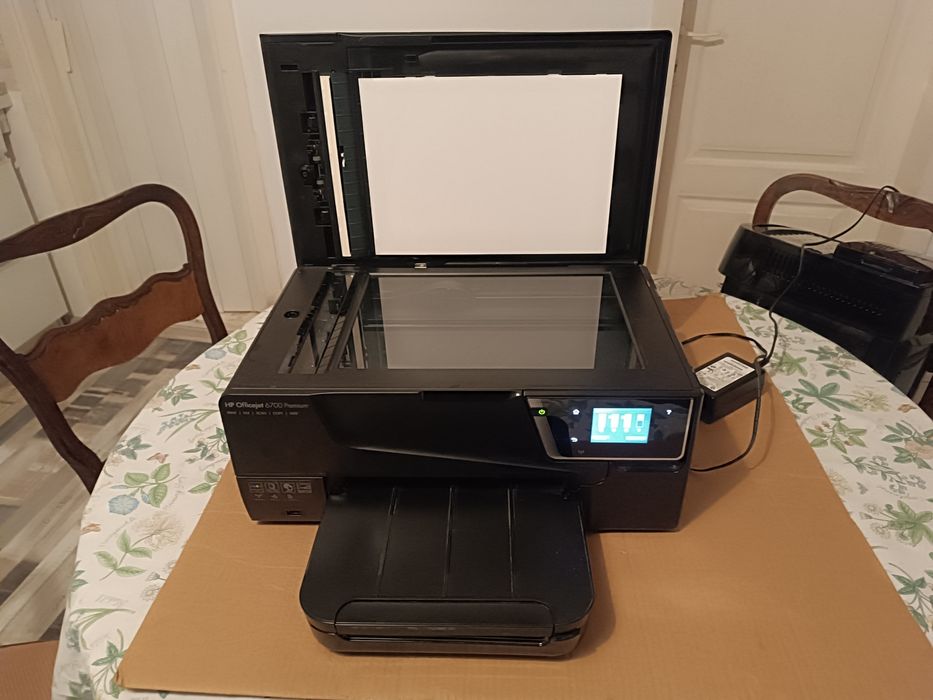 Imprimantă HP OFFICEJET 6700 Premium.