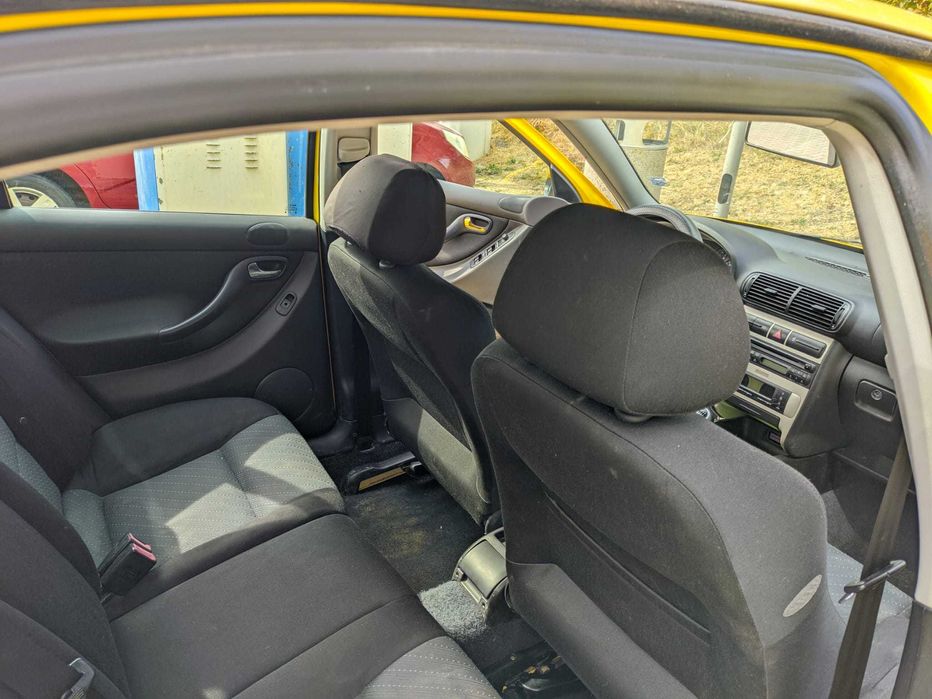 Seat Leon, 2004г. 130 000 км