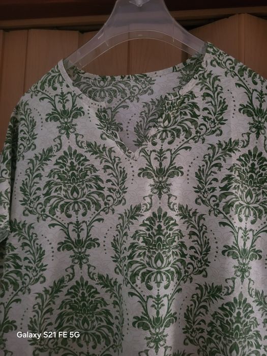 Vând Rochiță Dama