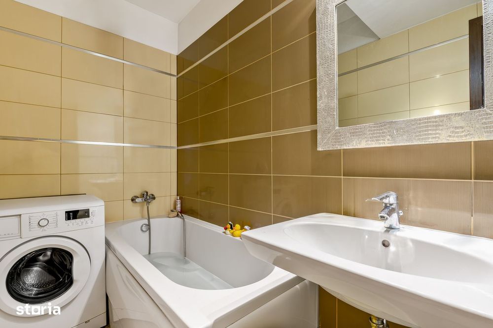 Proprietar vand apartament 3 camere bloc nou Piata Victoriei cu garaj