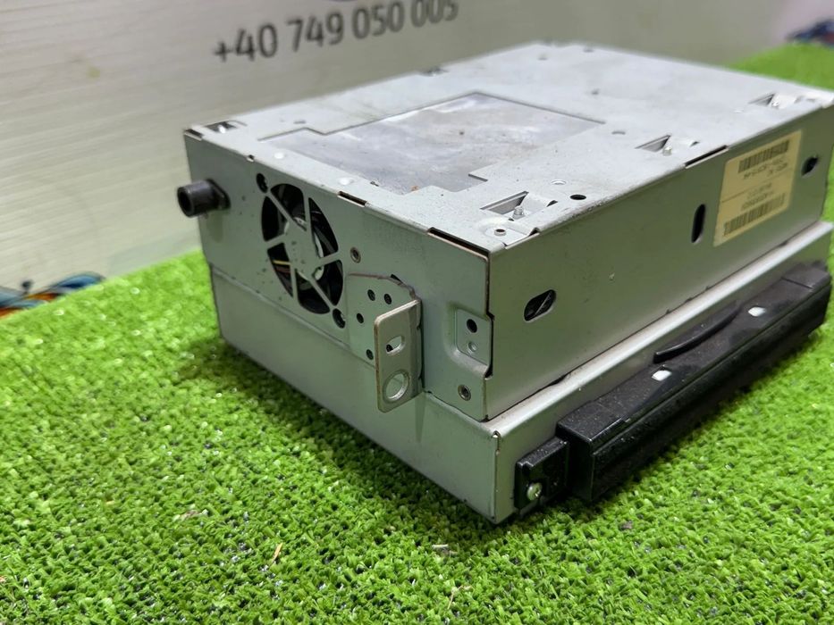 SISTEM AUDIO / RADIO CD LAND ROVER FREELANDER II 2009 2.2 DIESEL DW12 COD OEM CF6N-18C815-HK / 31344900AA / BREAK 2006-2014