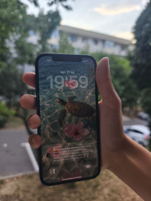 Iphone 12 simplu