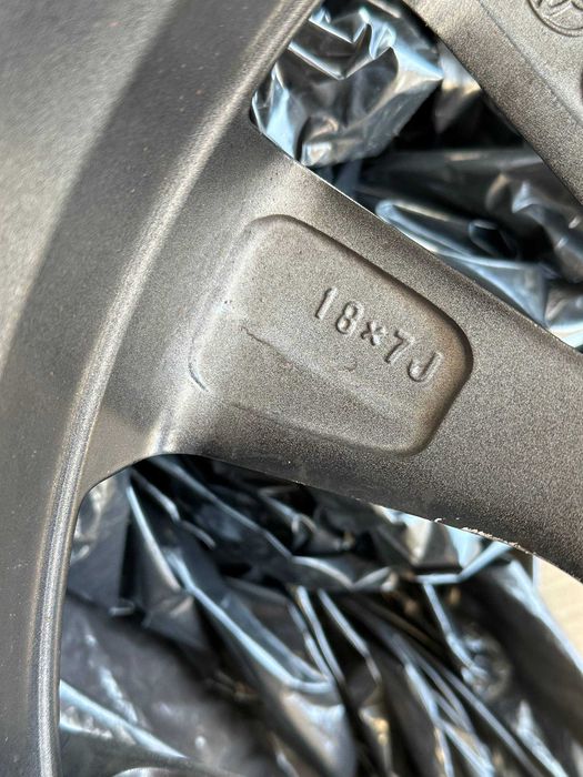 Диски RAV4 оригинал, в идеальном состоянии