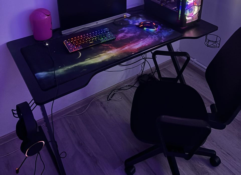 Birou de gaming