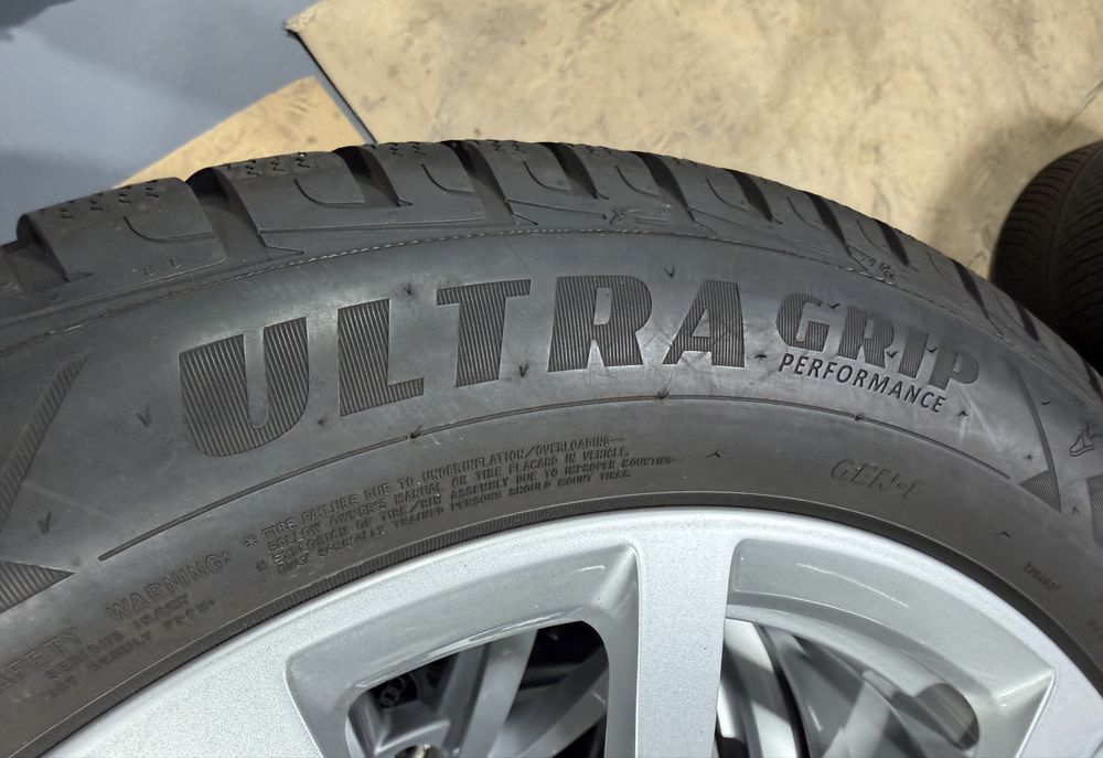 235/55R18 iarna ca NOI DOT0823 Good Year