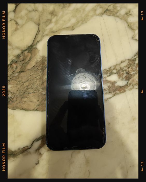 Vând iPhone 13 , 128 g