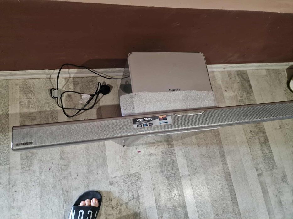 Саундбар Самсунг с дистанционно