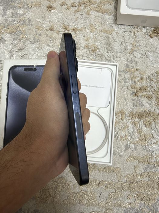 Iphone 15 pro 128gb e sim