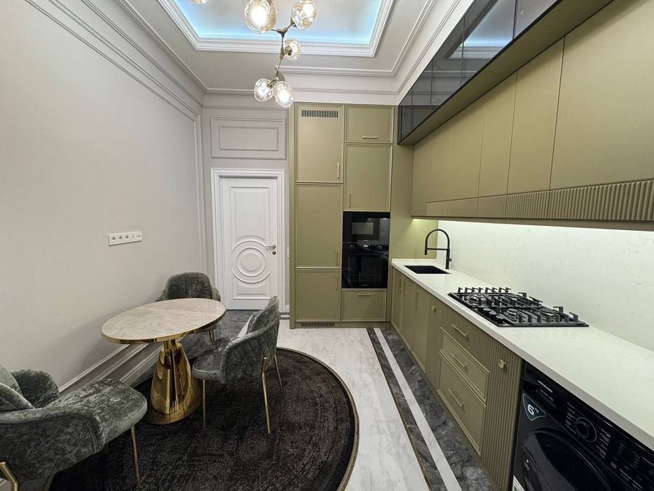 New Life Продается 2 комнатная квартира ремонт ул.Махтумкули