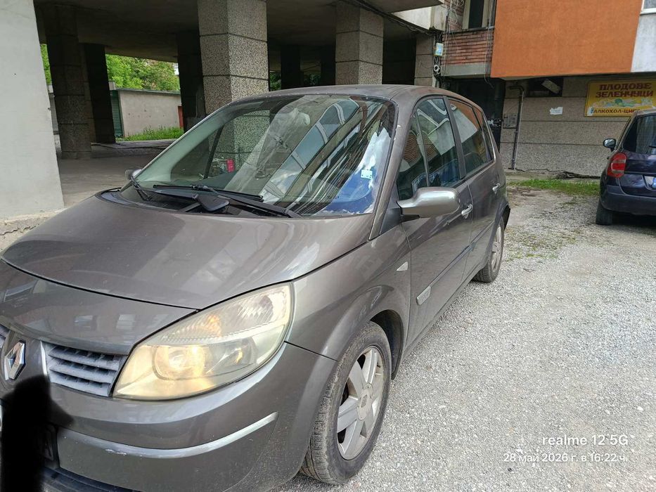 Продавам Renault Megan Scenic