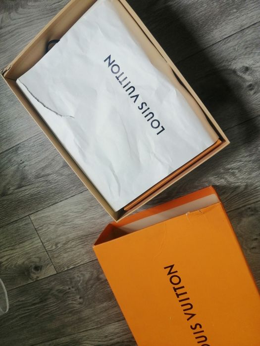 Продам кросовки Louis Vutton