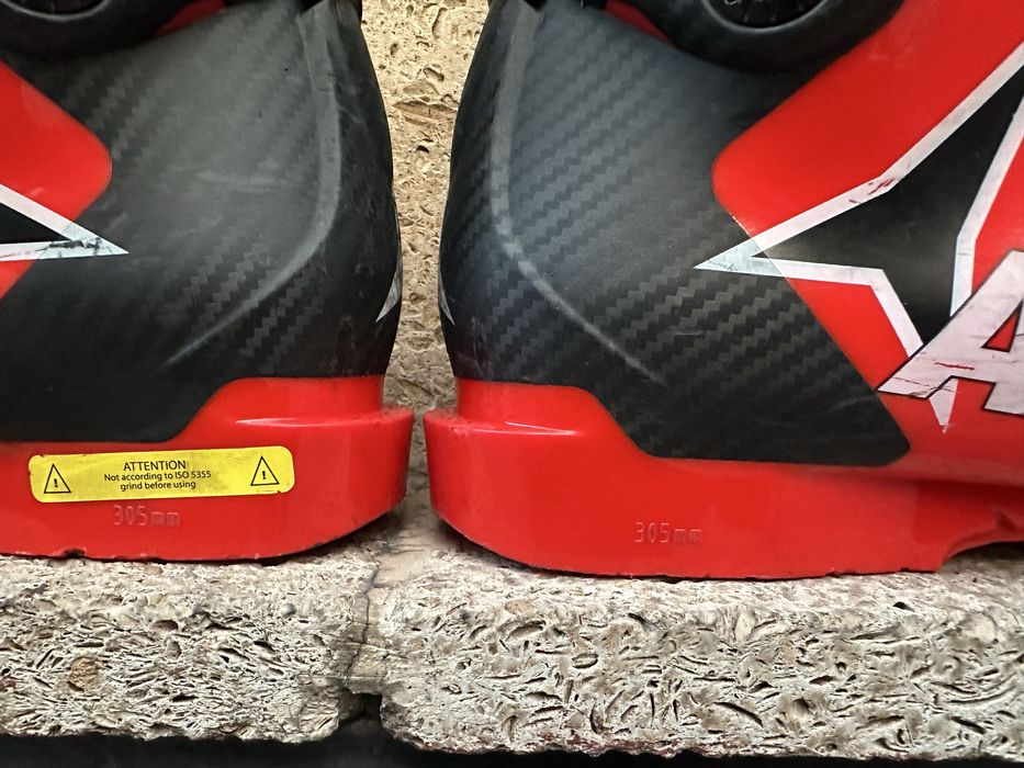 Продам горнолыжные ботинки ATOMIC 41,0 размер