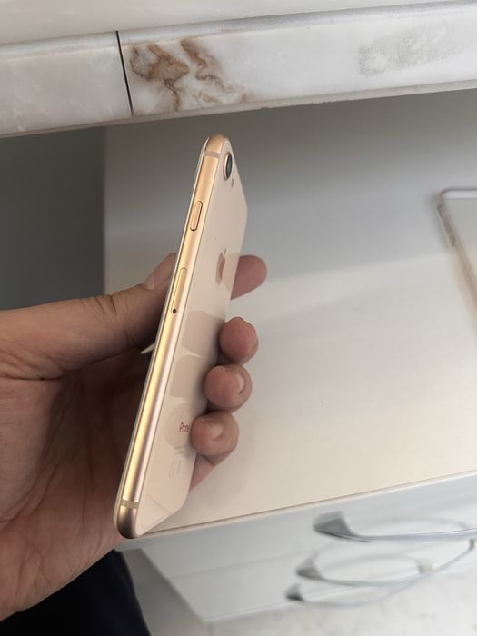 Iphone 8 64 gb gold