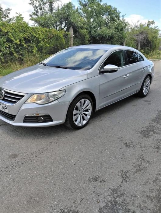 VOLKSWAGEN Passat CC