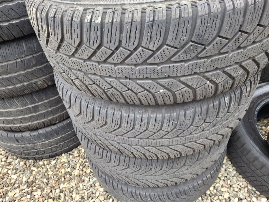 Anvelope 205 60 16 ,235 65 16 c