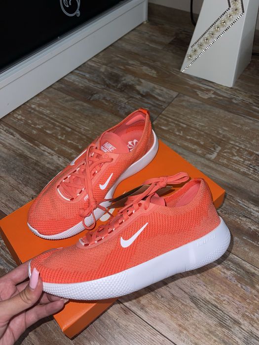 Маратонки Nike Free 2025