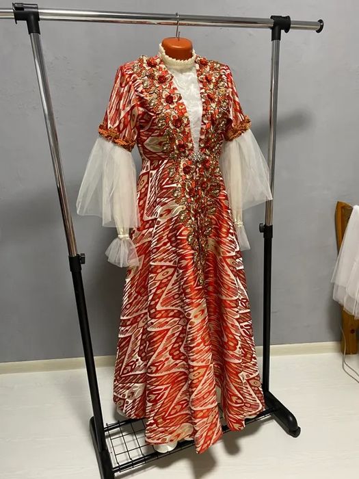 Келинлар учун хар хил ансанбилар бор янги