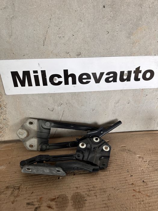 Панти за преден капак фв туран / vw touran