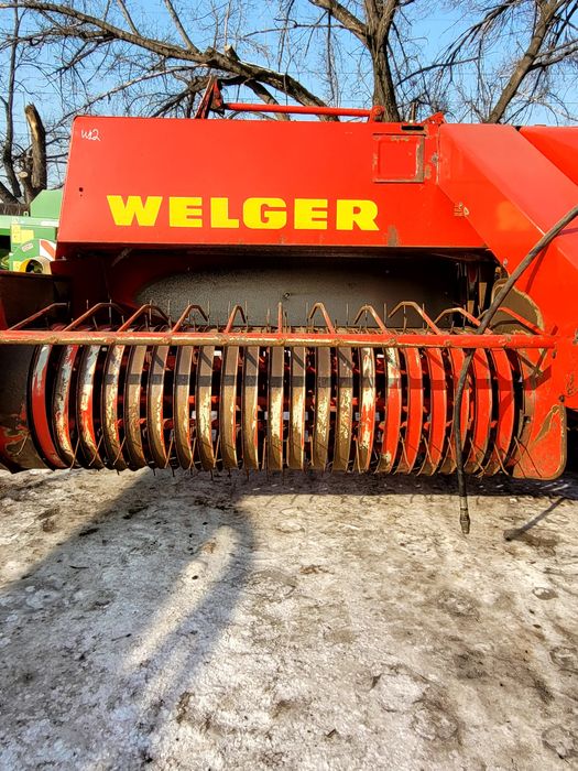 Пресс-подборщики.