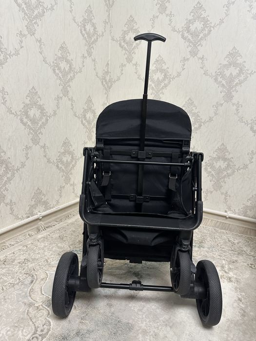 Продам детскую коляску