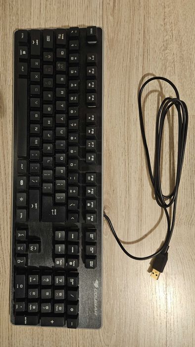 Геймърска клавиатура Cougar Core