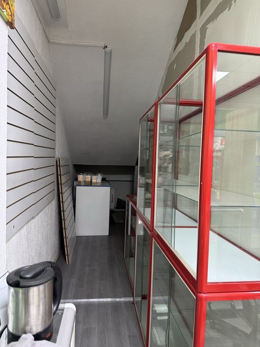 Сдам место в помещении