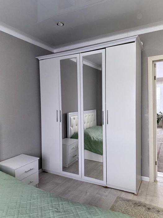 Продается спальная гарнитура