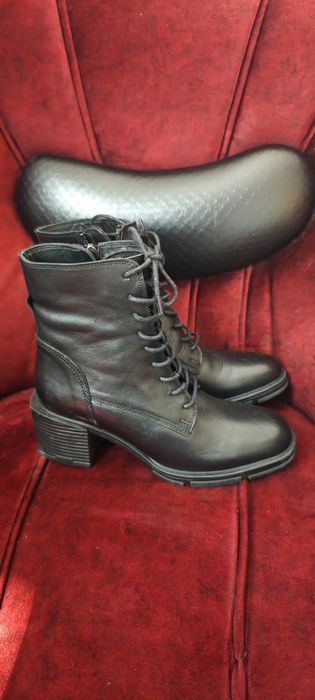 Черни боти, естествена кожа