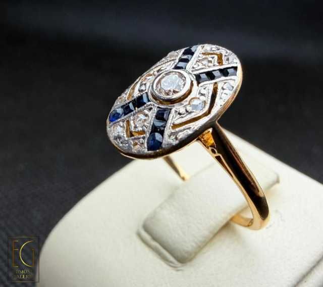 Inel Art Deco din aur și platină, cu diamante, safire,safire sintetice