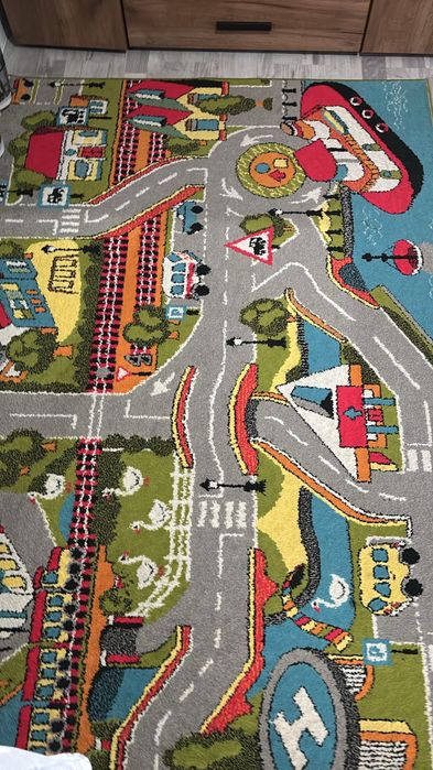 Продам ковер б/у 20 000 тг