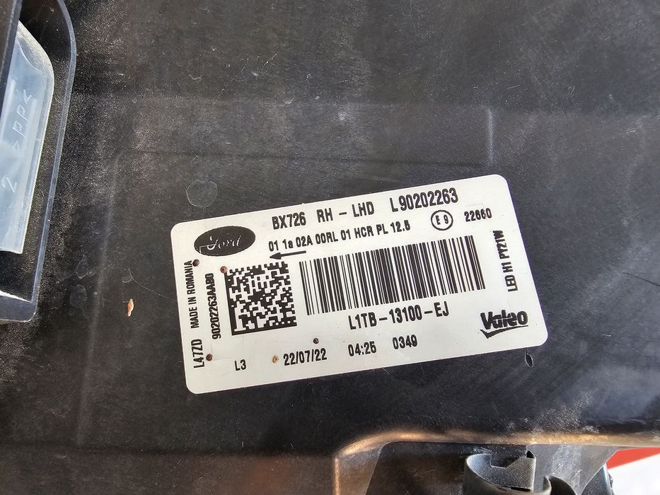 Far dreapta led Ford Puma cod L1TB-13100-EJ