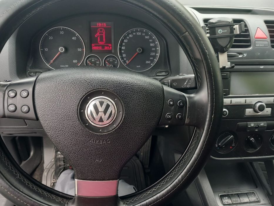 VW GOLF V     1.9 TDI     105 CP Bluemotion   0727838764