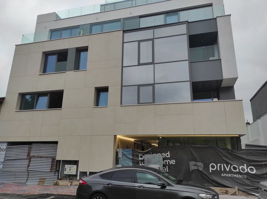 Vand apt 3 camere zona Timpuri Noi