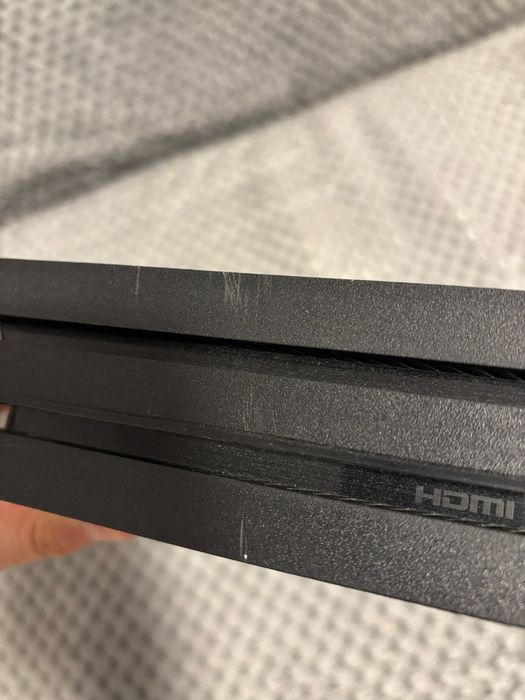 Play Station 4 Pro