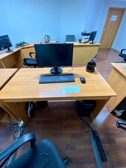 Компьютергый столы