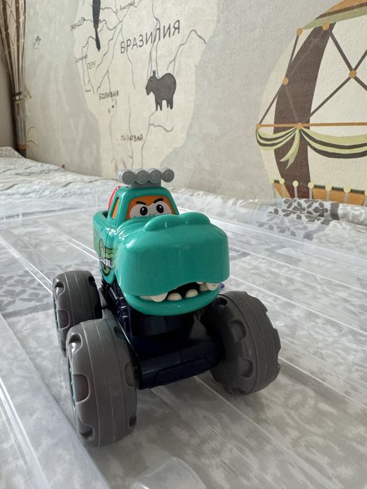 Игрушки, собачка, монстр трак, машинки