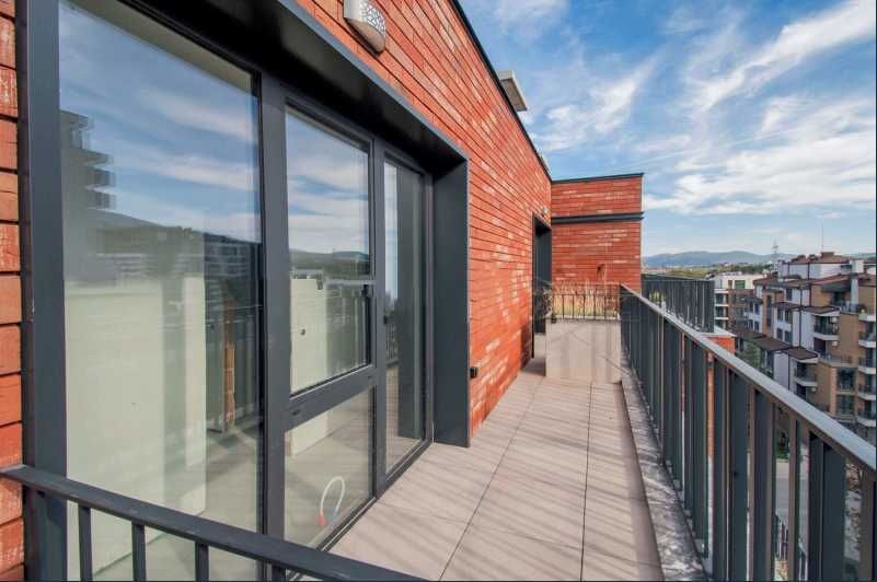 Многостаен апартамент в кв. Кръстова вада