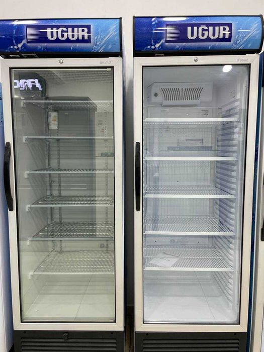 Витринный Холодильник Морозильник  Доставка по городу !