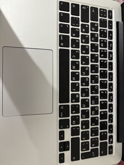Macbook pro 13, 2015года