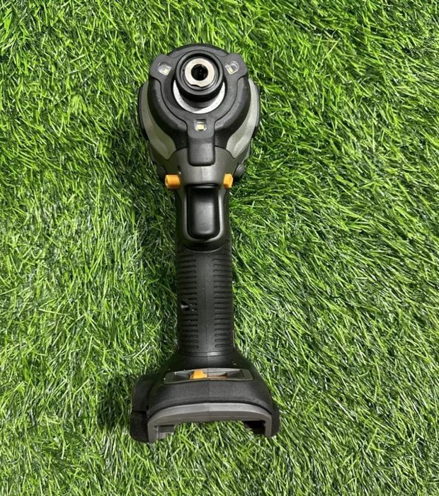 Винтоверт dewalt dcf 85m