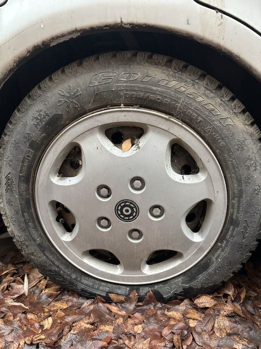 Запчасти на галант 8