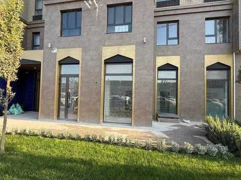 *OzMakon 94м2 1линия.Под комерцию.Узбум,Вокзал.Квартира Коробка