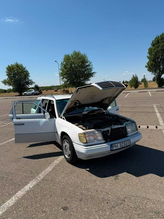 Mercedes W124 1995 – stare bună – acte în regulă”