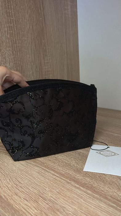 Portfard gentuța elegant cu particule sclipitoare Versace Atelier NOU