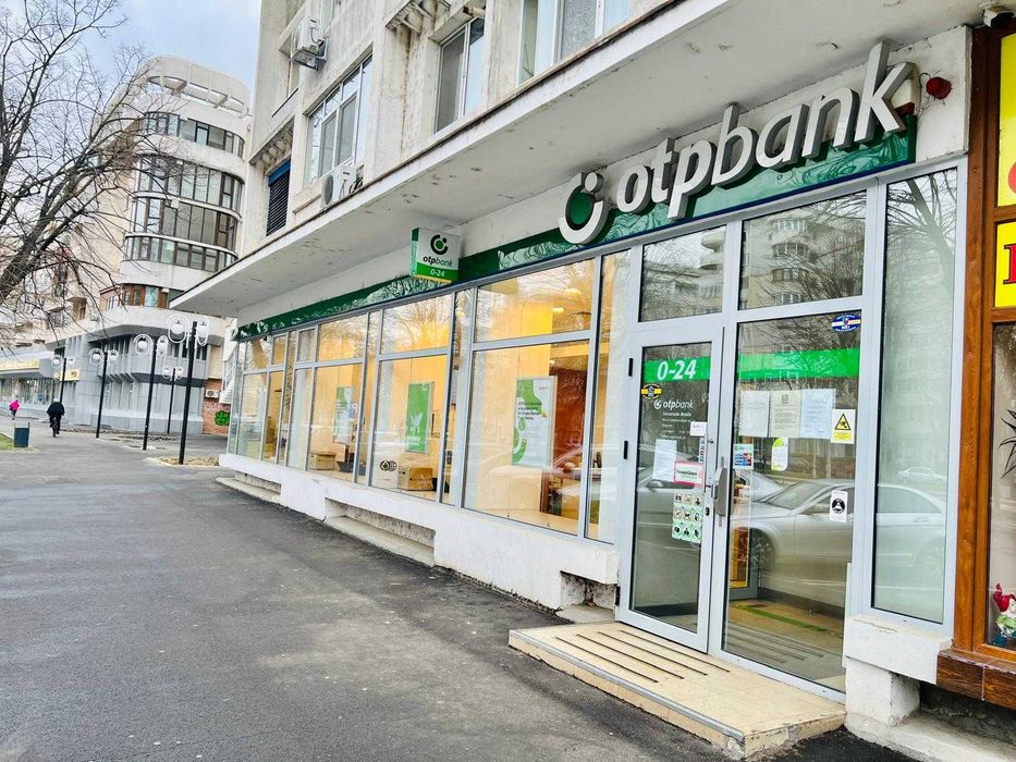 Spatiu comercial de inchiriat pe B-dul. Independentei Nr 57