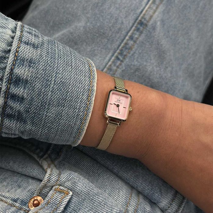 Нежен дамски часовник Daniel Wellington