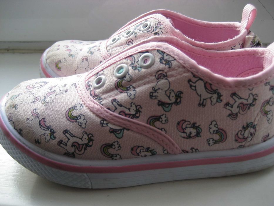 Бебешка олекотена завивка и одеяло