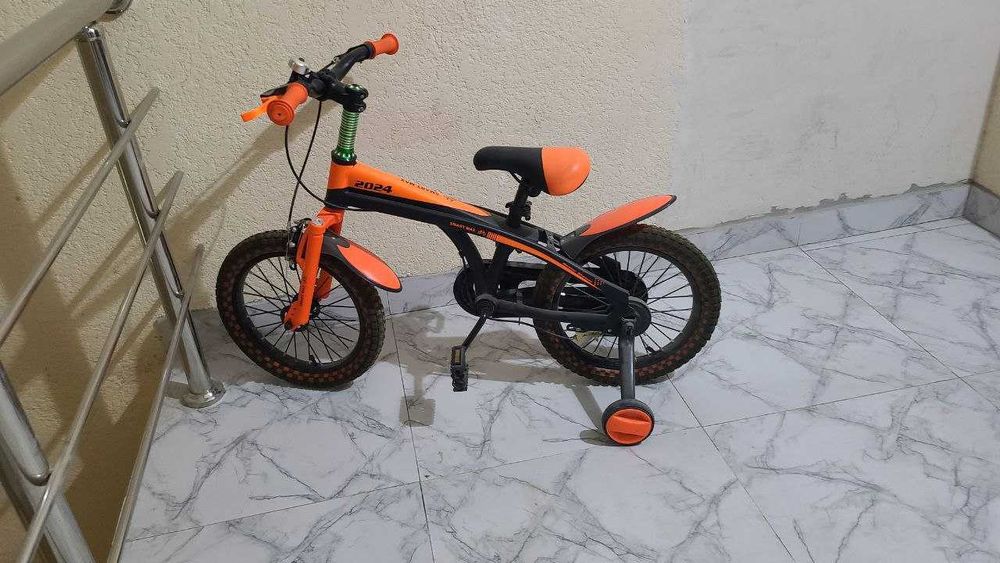 детский велосипед новый продам за пол цены